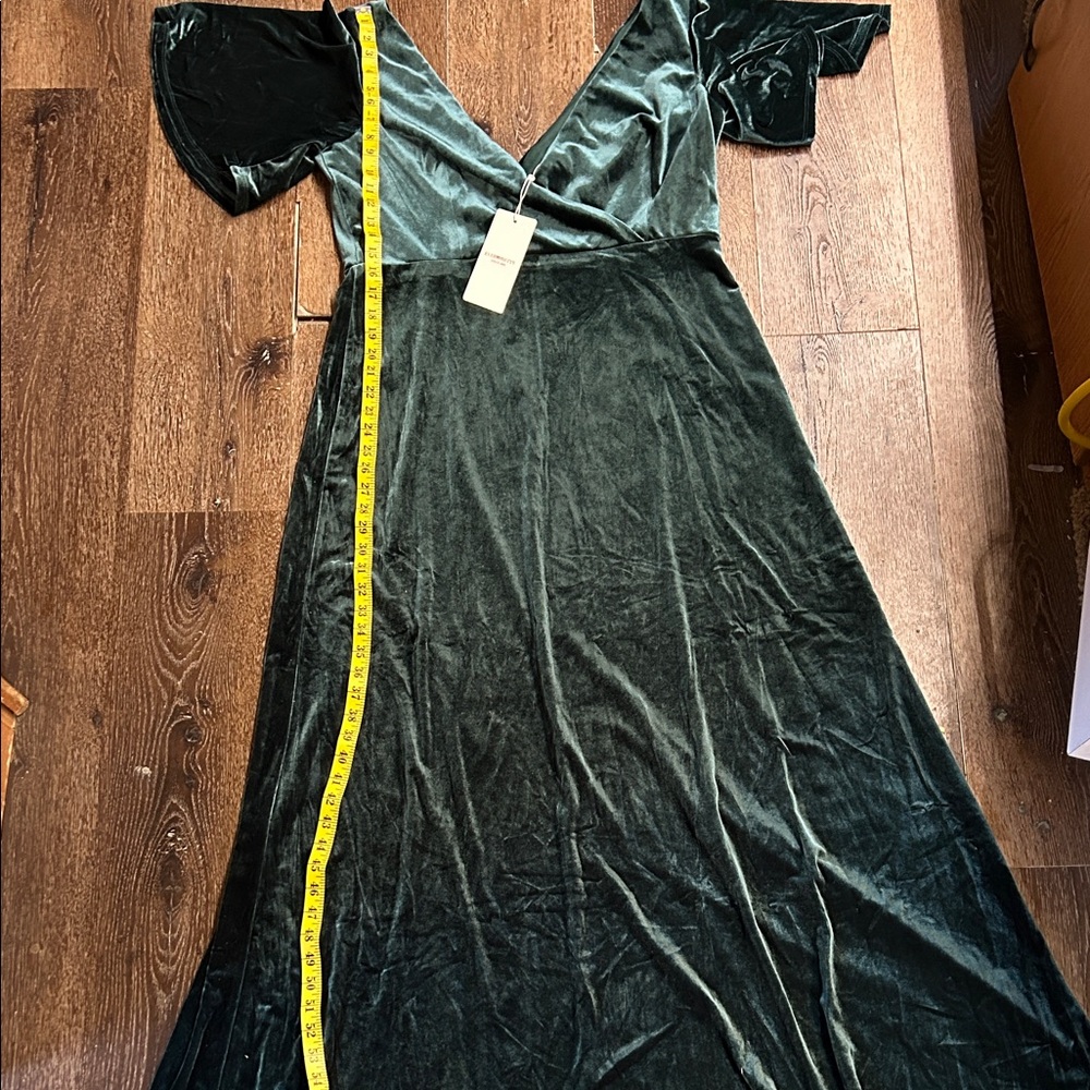 Ever Pretty Deep Green Velvet Maxi Dress